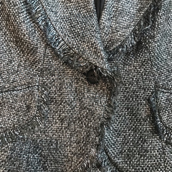 Bebe Tweed Skirt Suit Set Blazer - Size 2 - Picture 5 of 6